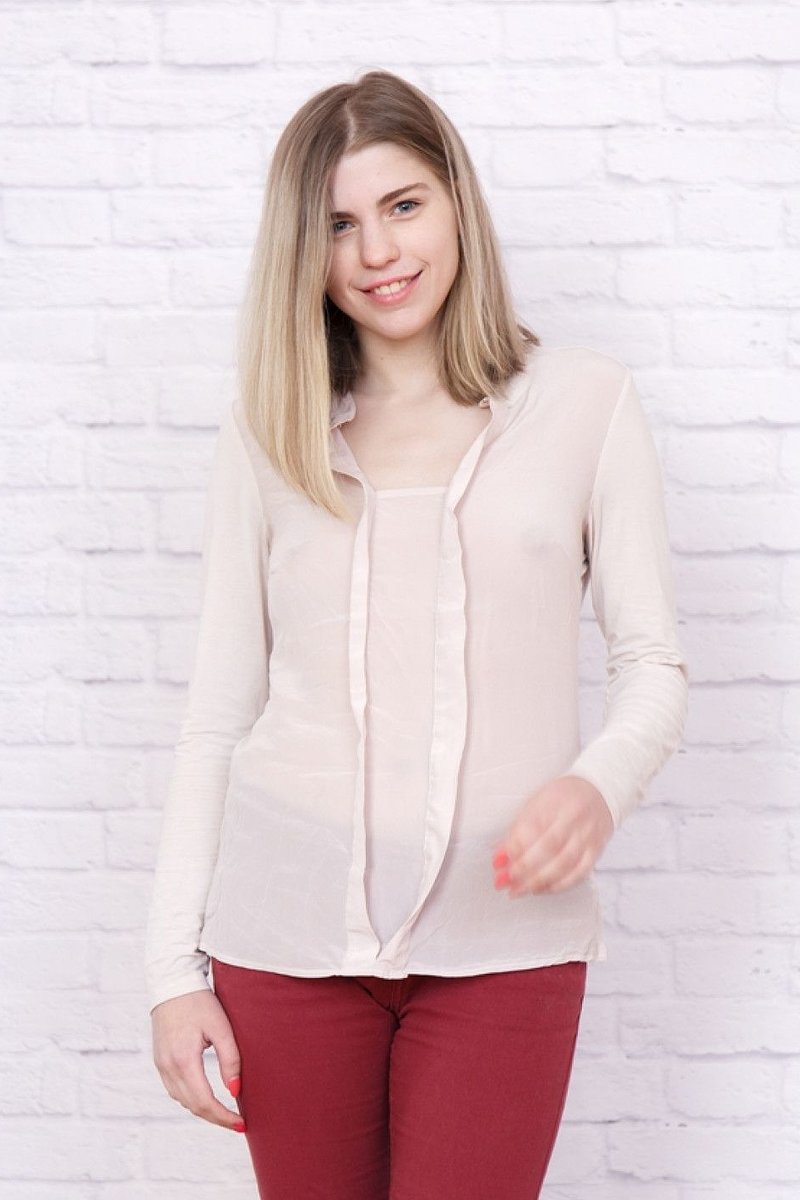 Алёнка, 22 года, 0 размер груди